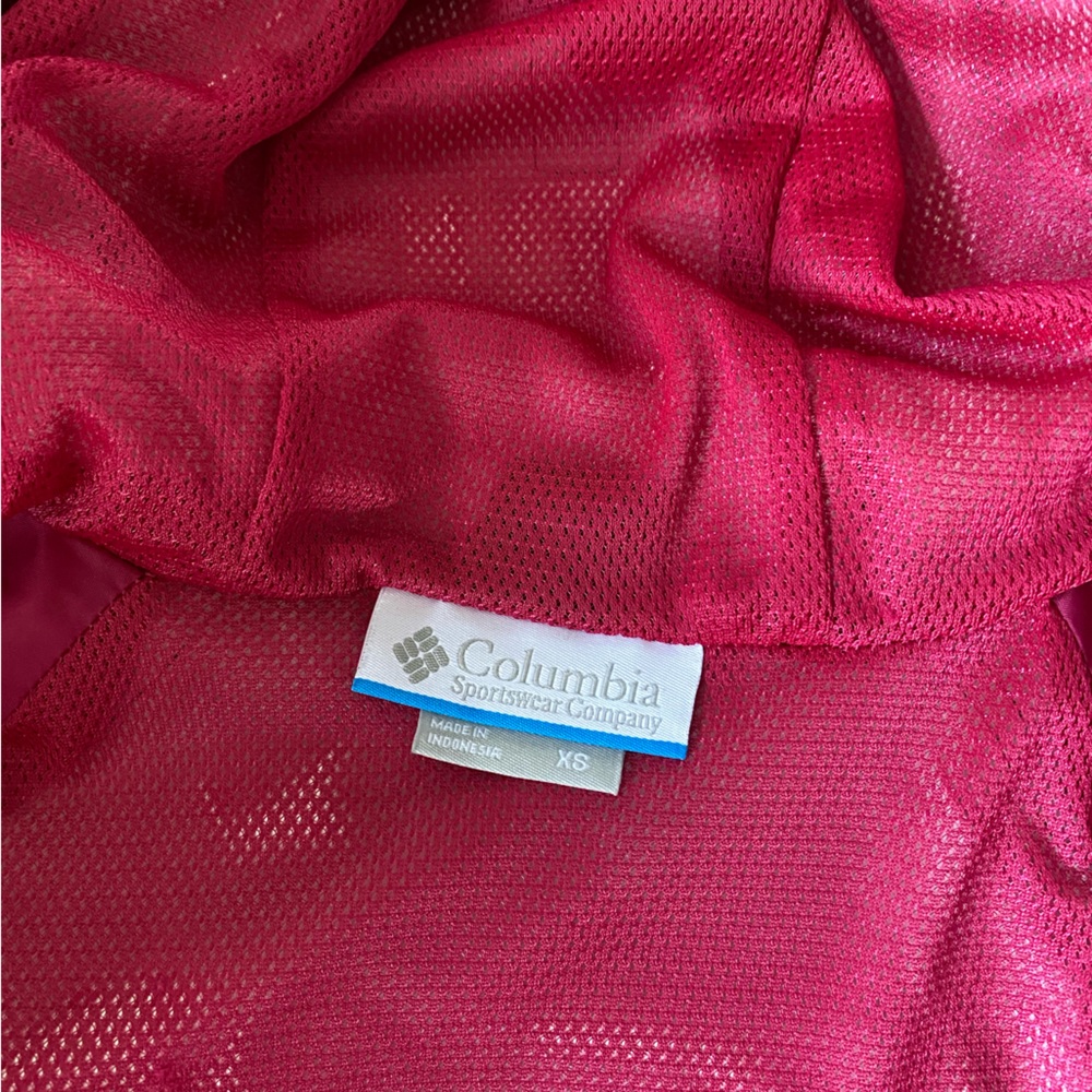 [Columbia] Burgundy and Pink Hooded Windbreaker - Picture 5 of 7